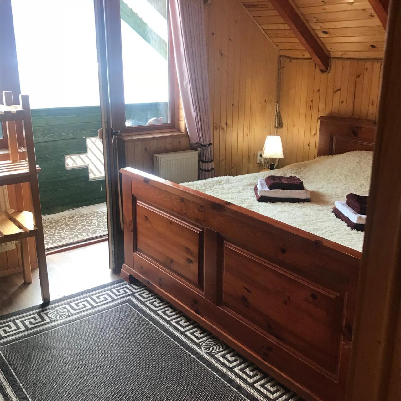 Cottage Shchaslyvyi Jaremtsje Buitenkant foto